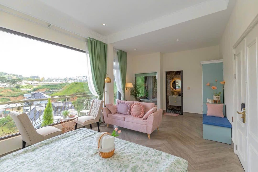 Phòng cho thuê cao cấp tại Đà Lạt 9 triệu - Ban công view đẹp, hiện đại!