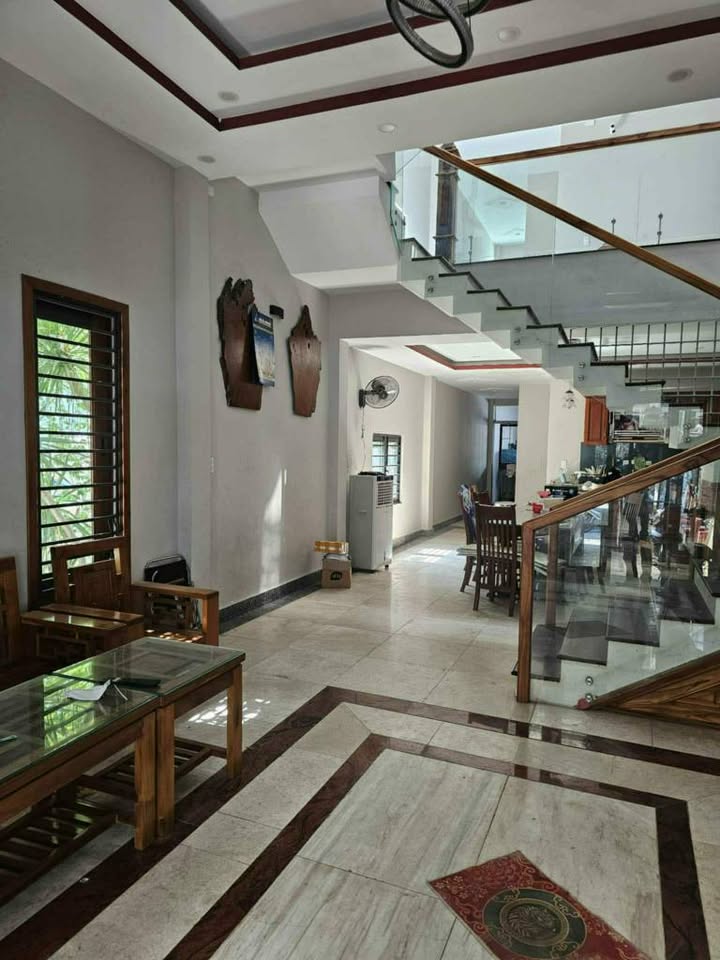 Nhà cho thuê 2 tầng tại Tam Xuân 1, Núi Thành - Full nội thất, chỉ 3.5 triệu/tháng!