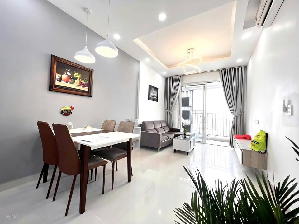 Căn hộ Carillon 7 Tân Phú 71m² giá 4.xx triệu - Sổ hồng chính chủ, view đẹp!