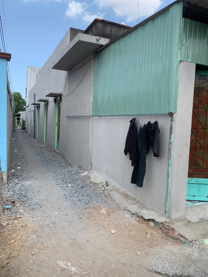 Nhà trọ mặt tiền 835A, xã Long Khê, Cần Đước 150m² giá 1.9 tỷ - Cơ hội đầu tư sinh lời!