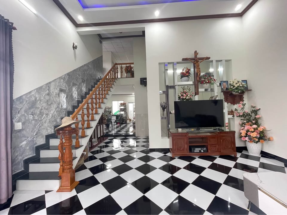 Nhà đẹp góc 2 mặt tiền Lộc Châu 156m² giá 2.15 tỷ - Gần chợ Đại Lào!