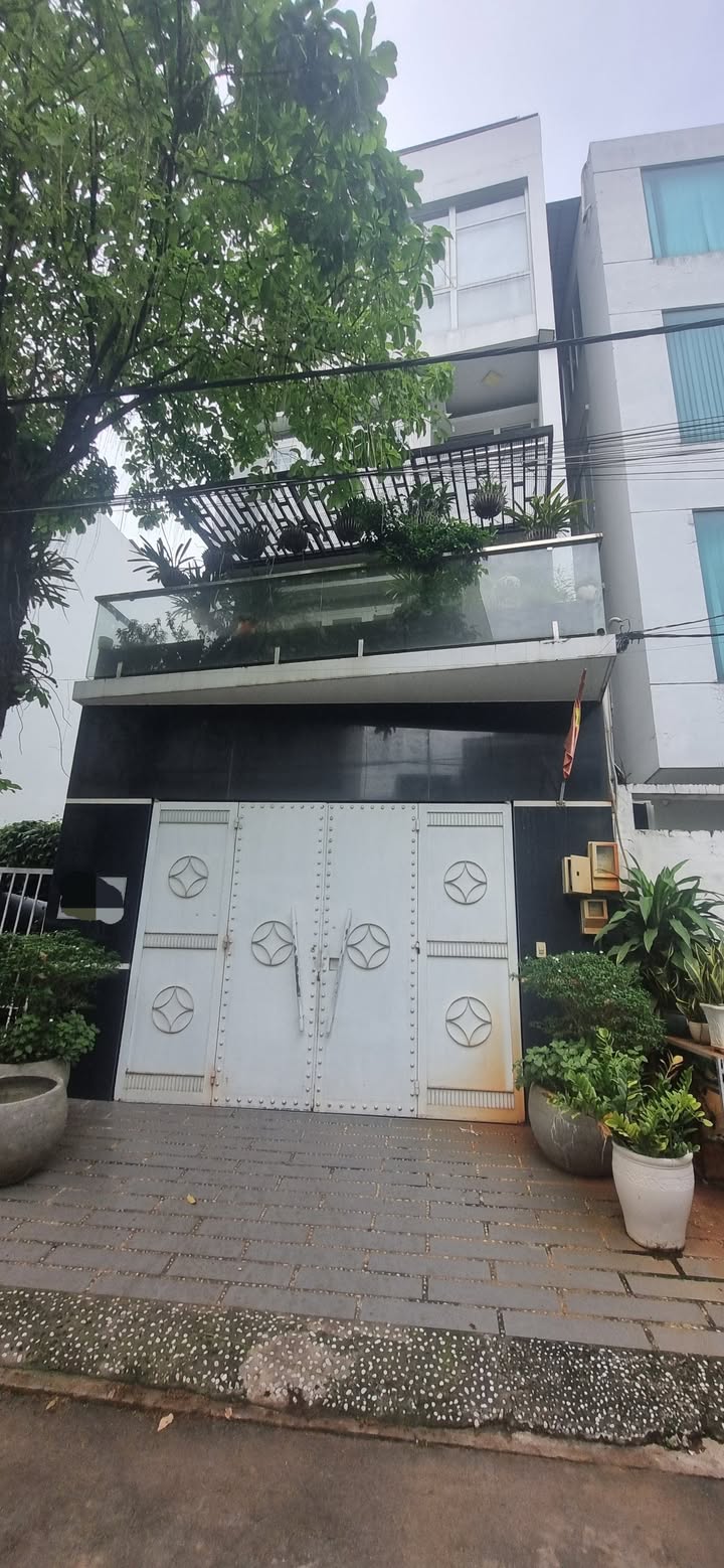 Nhà 5 Tầng Phường Phước Long A, Thủ Đức 83.2m² giá 12.5 tỷ - Vị trí VIP, nhà mới đẹp!