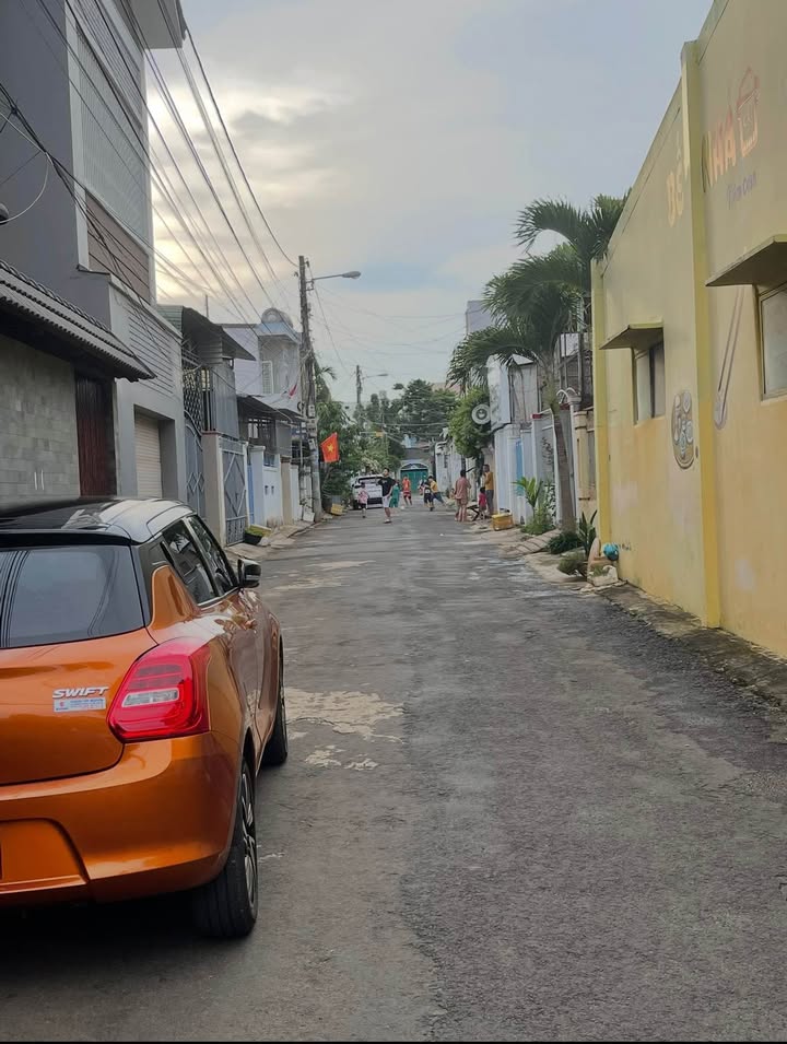 Nhà mặt tiền Phan Văn Khỏe, Buôn Ma Thuột 103.4m² giá 5.63 tỷ - Sân ô tô rộng, chính chủ!