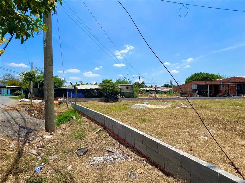 Đất nền Củ Chi 900m² giá 4.5 tỷ - Sổ đỏ chính chủ, cơ hội đầu tư hấp dẫn!