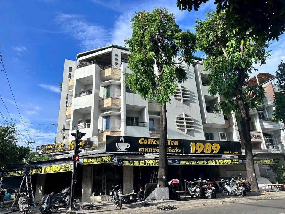 Nhà phố mặt tiền kinh doanh Bình Phú 1, Quận 6 - 140m² giá 26 tỷ - Đầu tư sinh lời ngay!