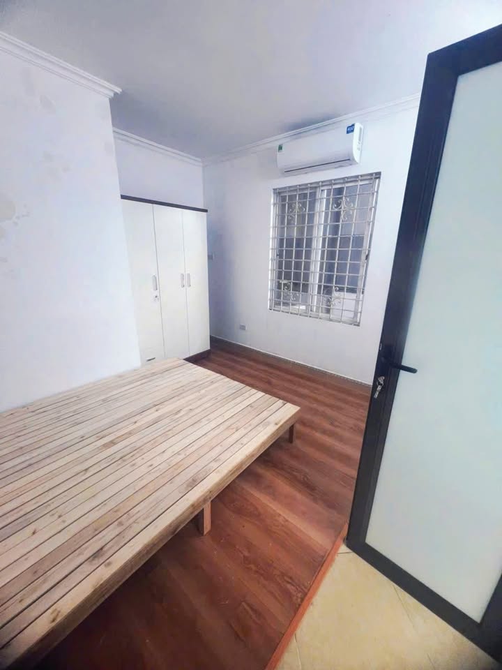 Phòng cho thuê tại Khâm Thiên, Đống Đa - Sẵn sàng vào ở ngay!