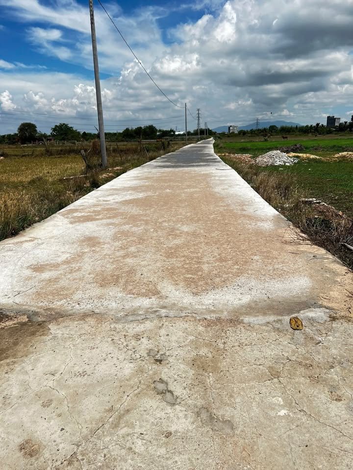 Bán lô đất vườn thôn 3, xã Hàm Liêm 2675m² giá 2 tỷ - Đầu tư sinh lời ngay!