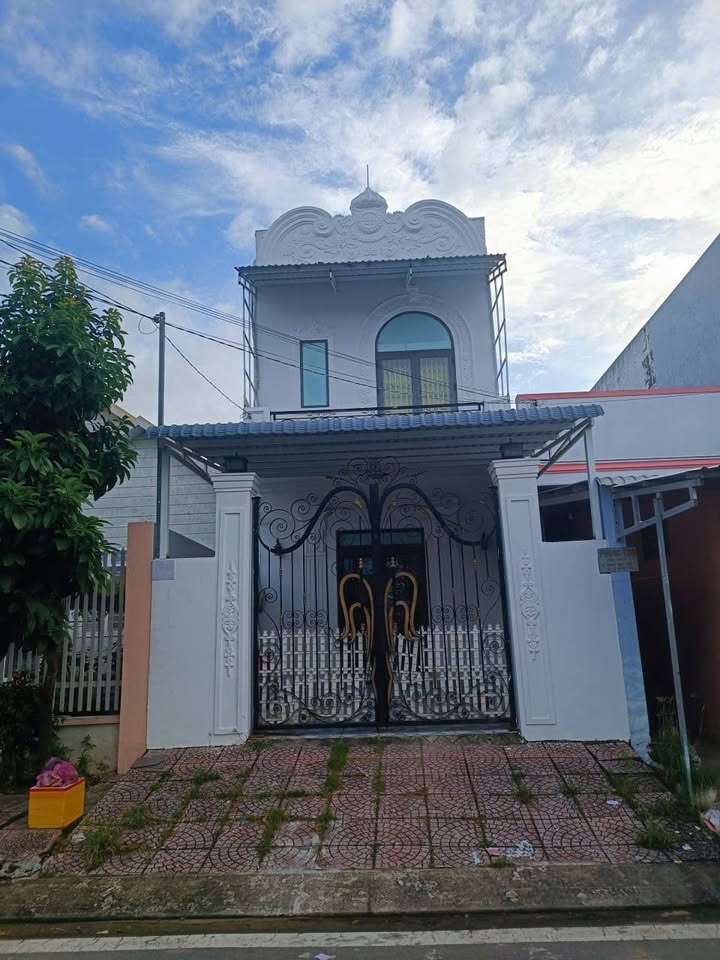 Bán nhà mặt tiền đường Trần Huy Liệu, Rạch Giá, 125m² giá 3.5 tỷ - Cơ hội đầu tư tuyệt vời!