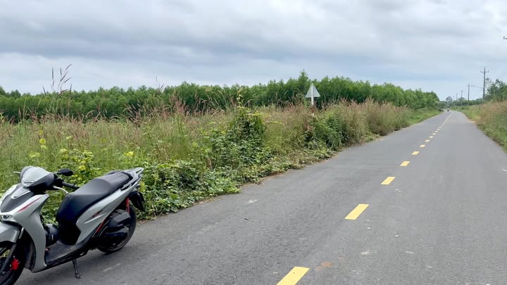 Đất nền mặt tiền Tà Lú, Xuân Hưng 2000m² giá chỉ 888 triệu - Đầu tư sinh lời ngay!