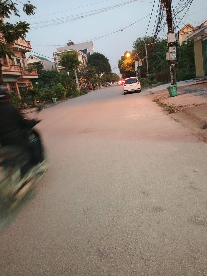 Đất nền Bích Đào 80m² giá đầu tư - Mặt tiền đường rộng, hướng Nam thoáng mát!