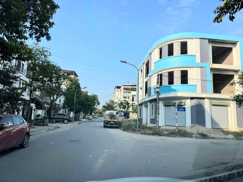 Đất biệt thự Liên Bảo Vĩnh Yên 180m² giá chỉ 6 tỷ - Cơ hội đầu tư tuyệt vời!