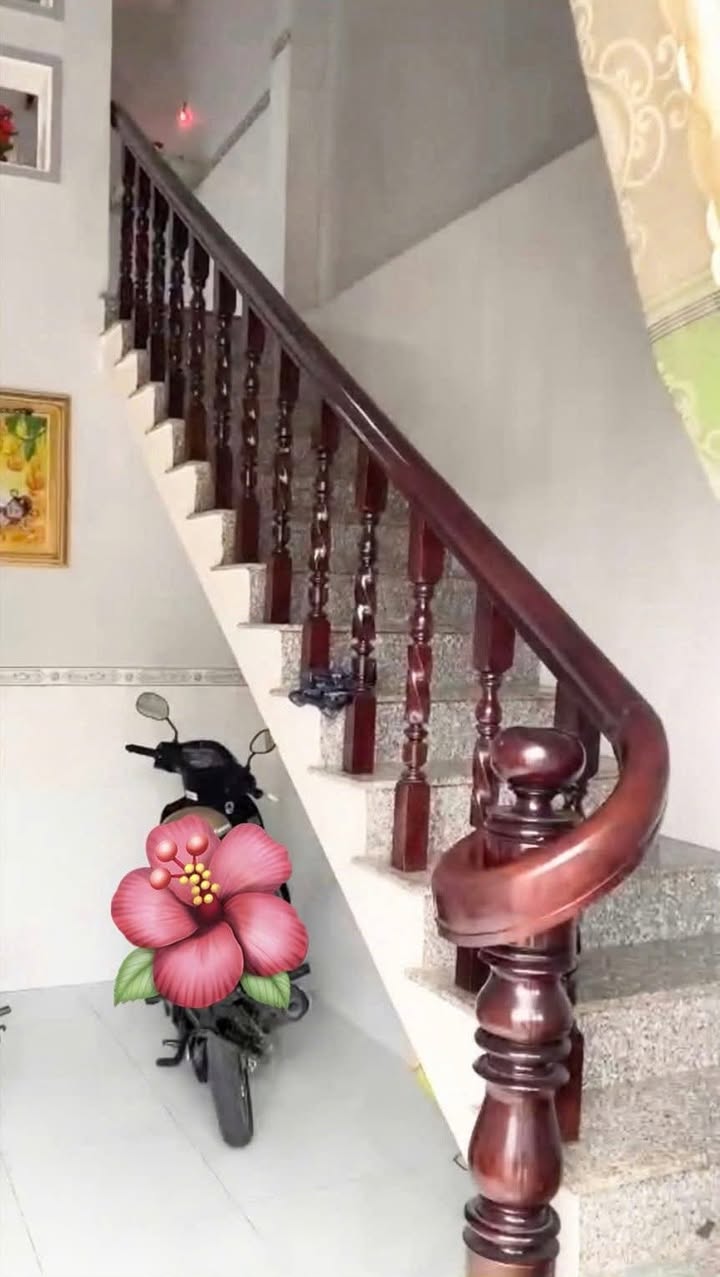 Nhà mặt tiền Tỉnh Lộ 52 Long Phước 55m² giá 1.99 tỷ - Vị trí đẹp, gần chợ!