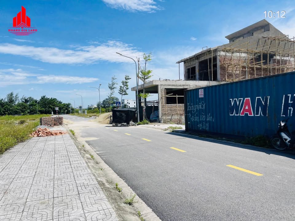 Đất nền Hưng Đông Vinh 180m² giá 5 tỷ - Mặt tiền 7.5m, đường nhựa 12m