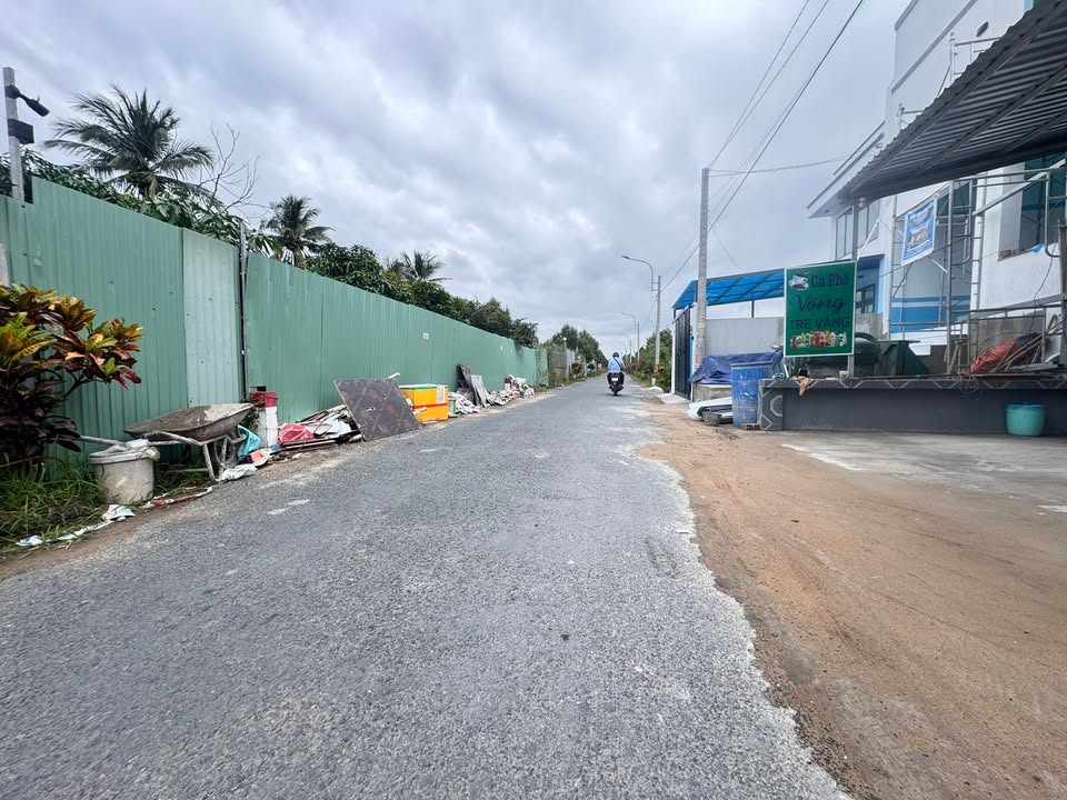 Quán Cafe Cái Vồn 140m² giá 1.45 tỷ - Đầu tư sinh lời ngay!