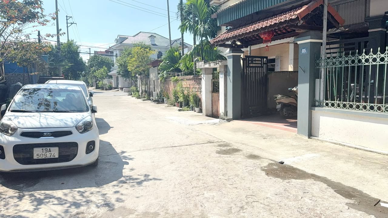 Nhà cấp 4 KDC Tân Bình, phường Âu Cơ, 30.7m² giá 550 triệu - Cơ hội vàng cho vợ chồng trẻ!