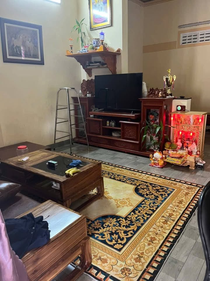 Nhà Phú Thạnh, Hiệp Thạnh, Đức Trọng 286.7m² giá 2.6 tỷ - Đường bê tông 5m thông bàn cờ!