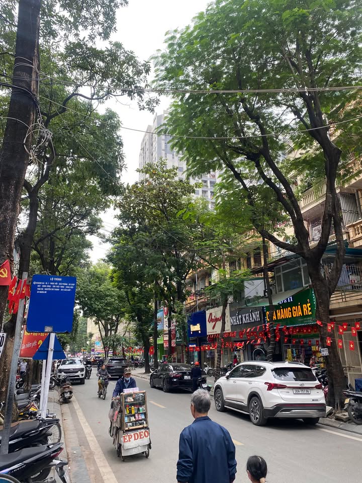 FrontHouse Trần Nguyên Đán Định Công 55m² - Kinh doanh sầm uất ngay vị trí đẹp!