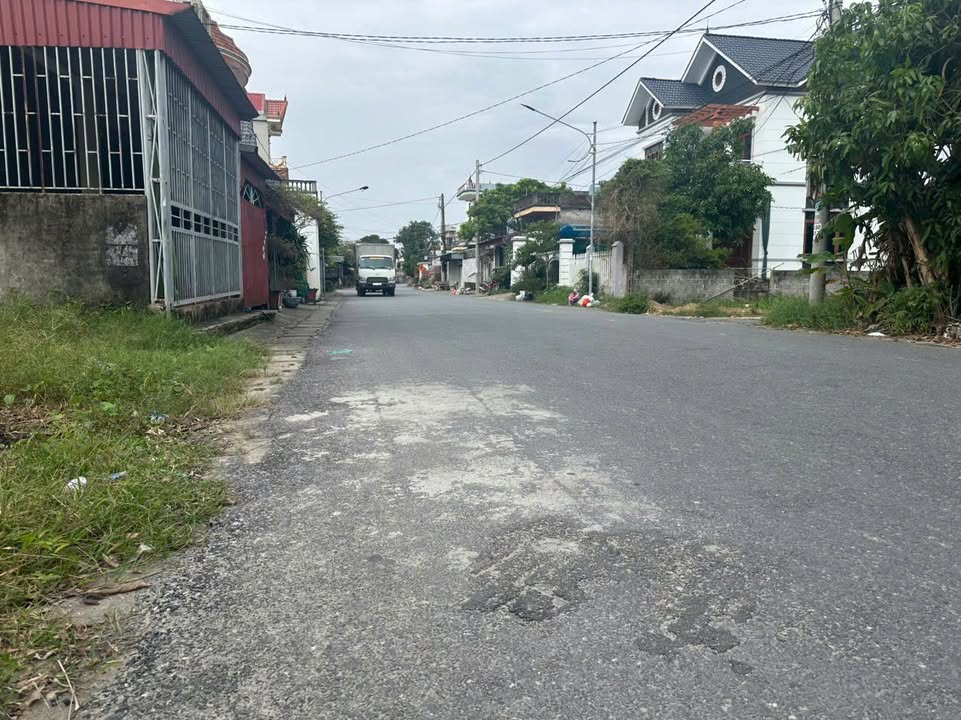 Đất nền Thái Hưng, Thái Thụy 240m² giá 2.3 tỷ - Kinh doanh thuận lợi!