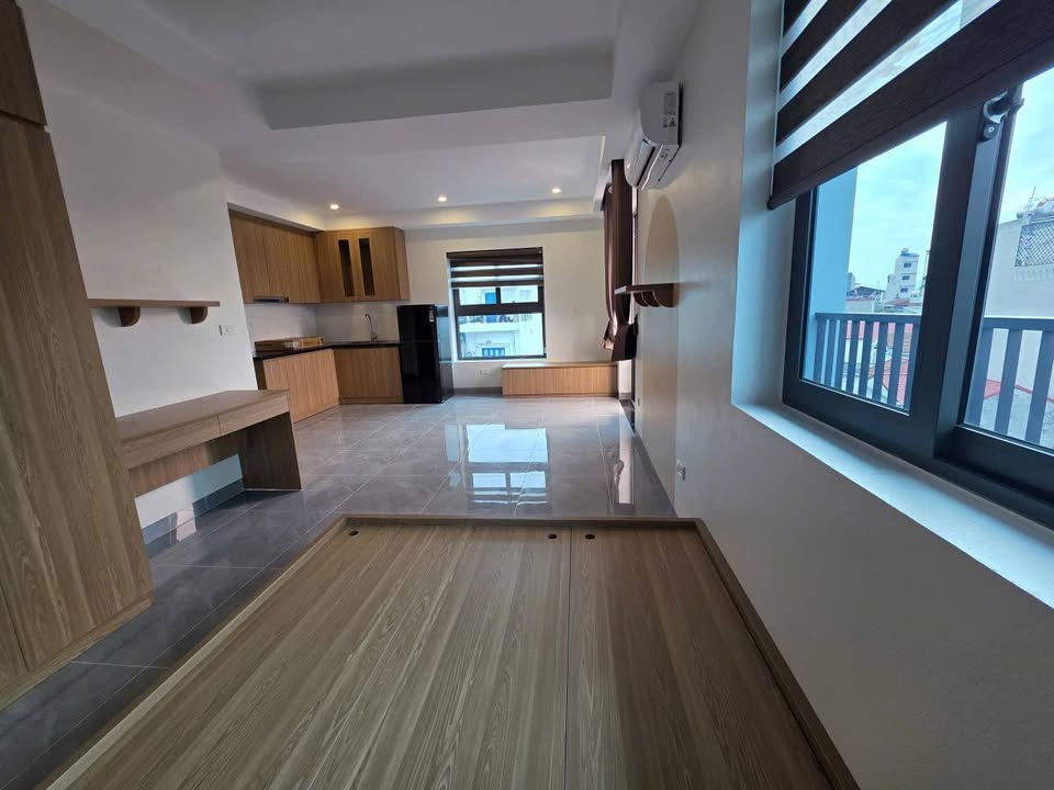 Cho thuê căn hộ Sài Đồng 27m² giá chỉ 5.5 triệu - Tiện ích đầy đủ, thoáng sáng!