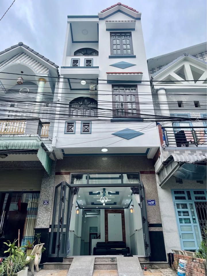 Nhà 3 Tầng Đường B22, Hưng Lợi, Cần Thơ - 64m² chỉ 5.69 Tỷ, Sổ Hồng Chính Chủ!