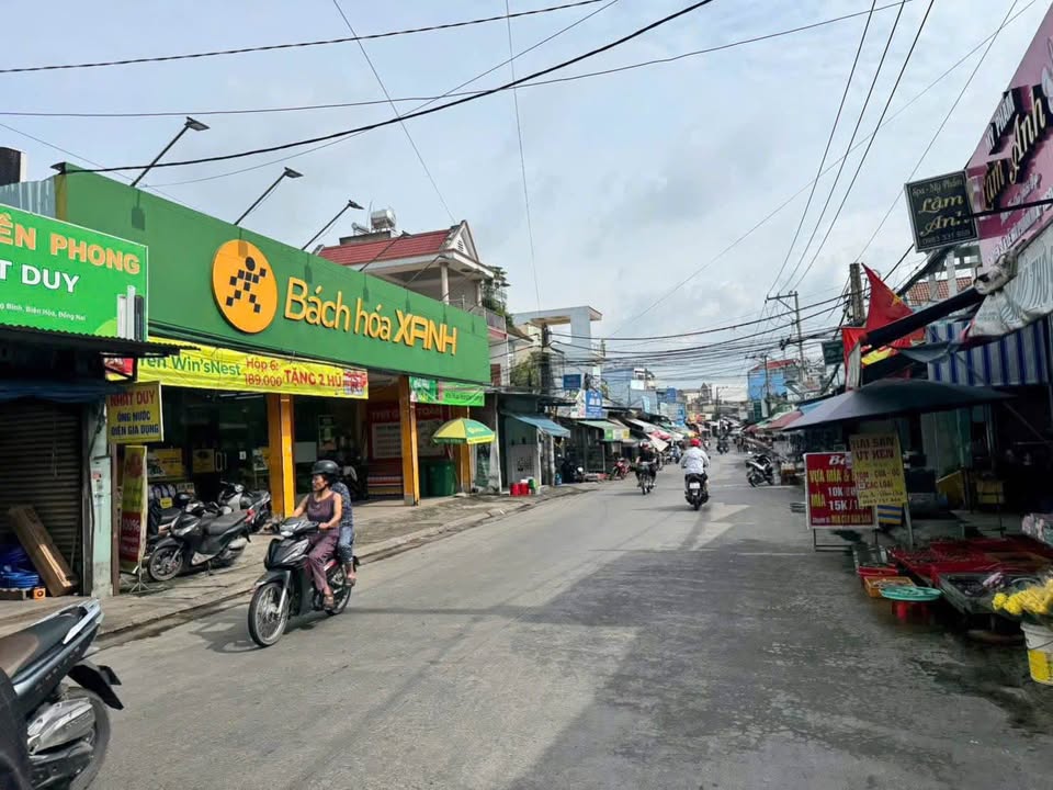 Lô đất Long Bình 100m² giá 3.49 tỷ - Tặng dãy trọ cho thuê ngay chợ!