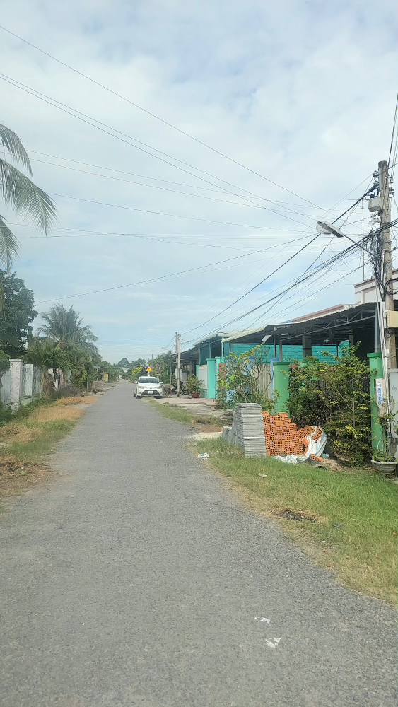 Bán nhà mới 90% tại Hẻm 22 Trịnh Phong Đáng, 145m² giá 1.35 tỷ - Sẵn sàng vào ở!