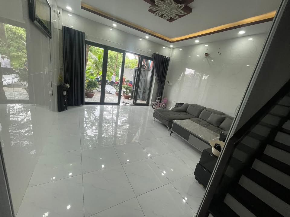 Nhà phố Thắng Lợi Central Hill Bến Lức 3PN - Nhà mới đẹp, Full nội thất!