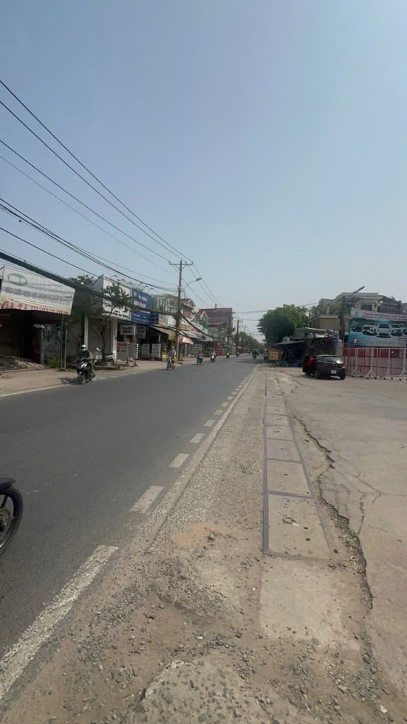 FrontHouse Nguyễn Duy Trinh, Long Trường 120m² giá 12.2 tỷ - Mặt tiền kinh doanh sầm uất!