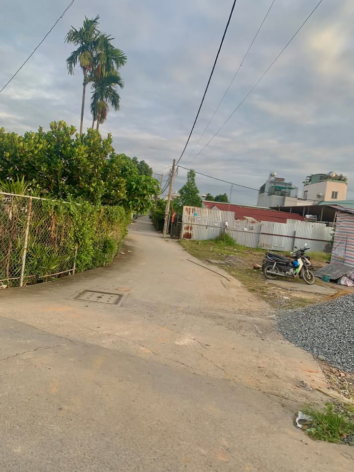 Đất nền đường Nguyễn Thị Nhuần, quận 12, 96.6m² giá 5.9 tỷ - Sổ đỏ chính chủ, vị trí đẹp!