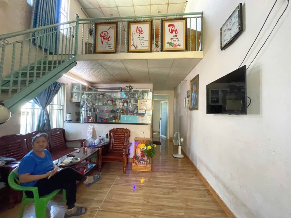 Nhà góc 2 mặt tiền Hẻm 32 Trần Quý Cáp, Pleiku 60m² giá 1.2 tỷ - Cơ hội không thể bỏ lỡ!