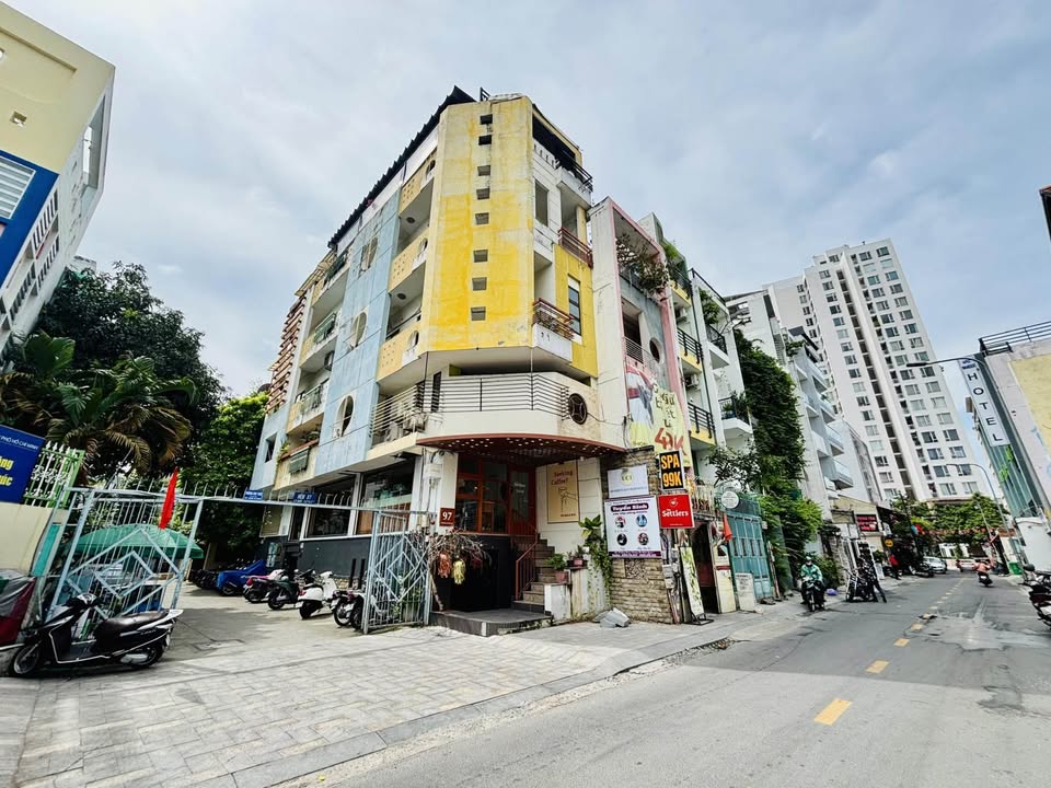 Nhà góc 2 mặt tiền Đặng Dung, Quận 1 - Diện tích 100m² - Kinh doanh tự do