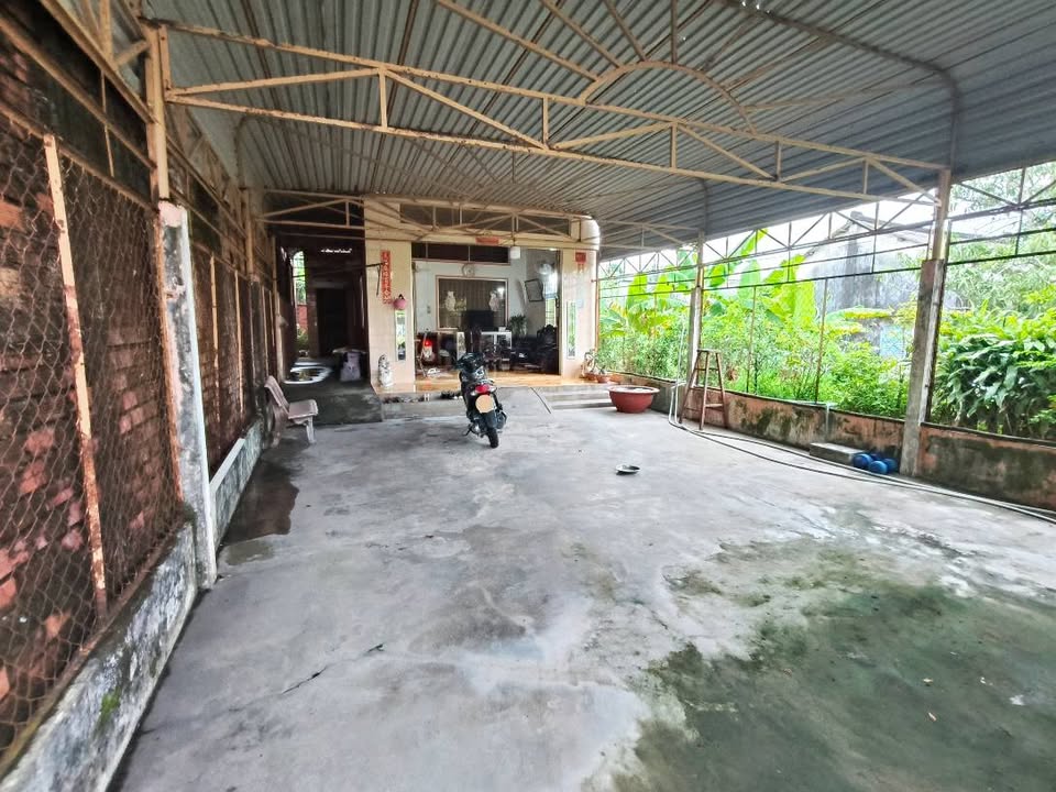 Nhà mặt tiền đường Lâm Thành Mậu, Cà Mau 150m² giá 2.4 tỷ - Sổ đỏ chính chủ!