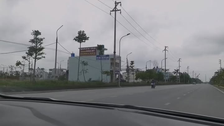 Đất nền Tây Giang Tiền Hải 77m² giá 2 tỷ - Đất vuông vắn, dân cư đông đúc!