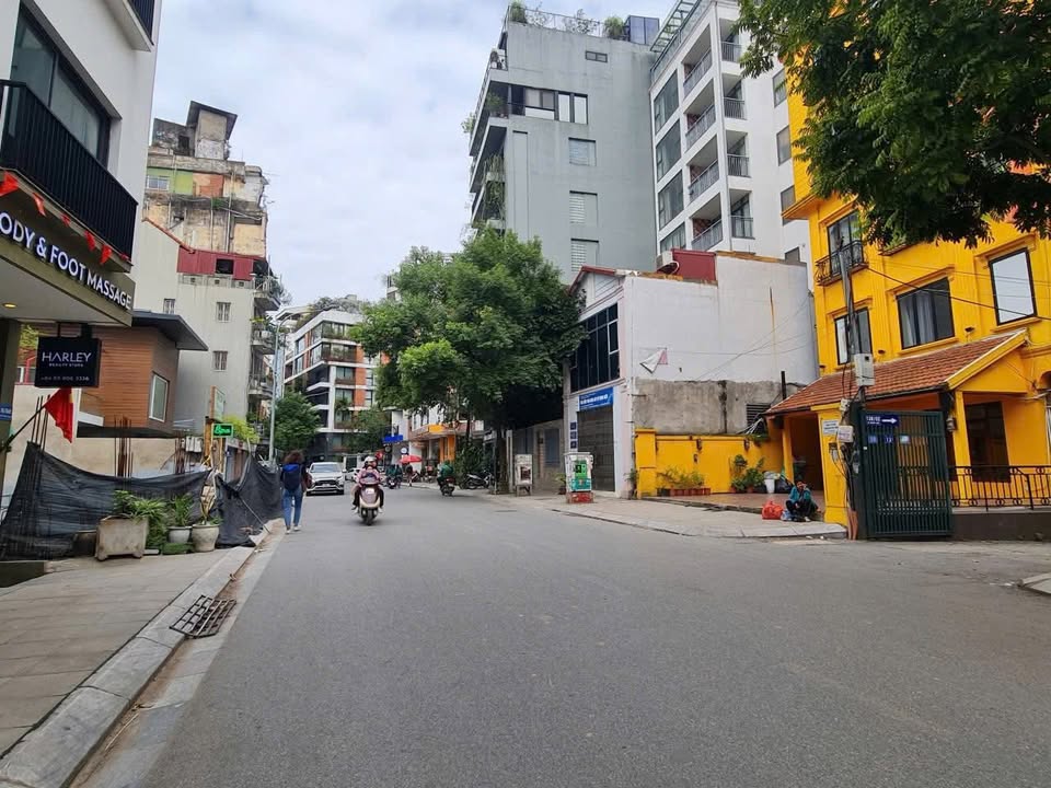 Căn hộ Tô Ngọc Vân Tây Hồ 147m² giá 220 triệu - Đầu tư sinh lời bền vững!