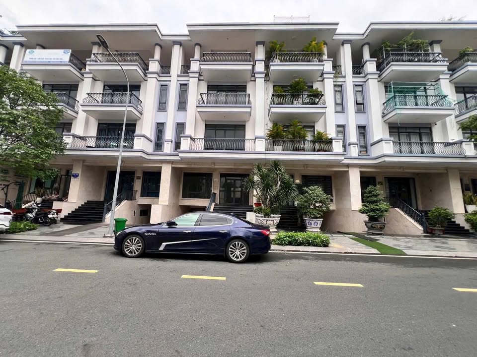 Tòa nhà văn phòng 147m² tại Thủ Đức giá 32 tỷ - Cơ hội đầu tư không thể bỏ lỡ!