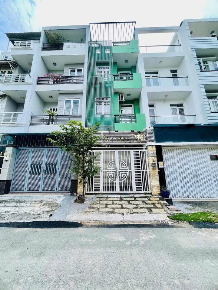 Nhà phố mặt tiền đường 34B, Quận 2, diện tích 80m² - Vị trí đắc địa, giá tốt!