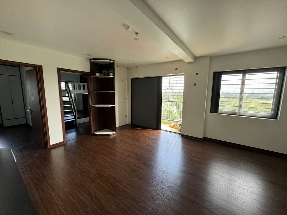 Căn hộ Chung cư Long Vỹ Gia Lâm 63m² giá 2 tỷ - Căn góc hướng Đông đẹp mắt!