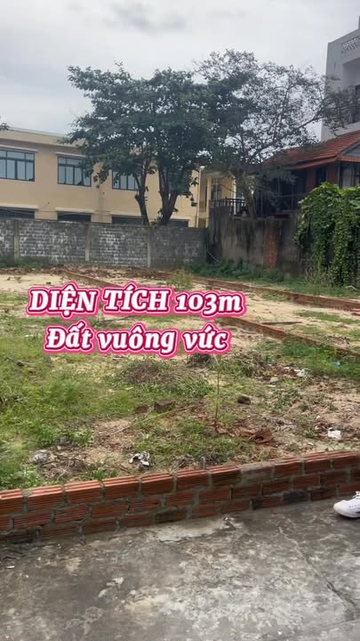 Đất nền biển Mỹ Khê 100m² giá 700 triệu - Vị trí đắc địa cho đầu tư!