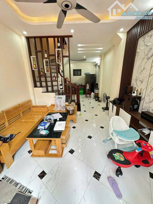 Nhà riêng Chùa Võ Dương Nội 38m² giá 8.5 tỷ - Vị trí đắc địa gần Aeon Mall!