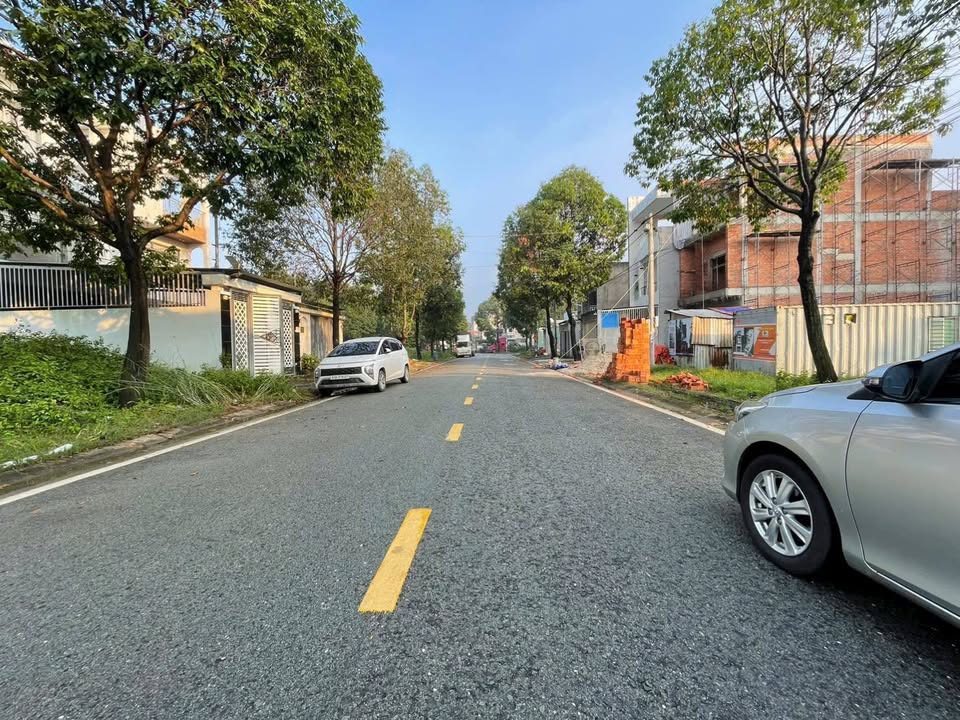 Đất nền Phú Tân, Thủ Dầu Một 150m² giá 2.8 tỷ - Đầu tư sinh lời ngay!