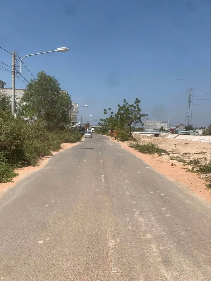 Đất thổ cư G2-40 Khu Tái Định Cư Hàm Liêm 95m² giá 1.35 tỷ - Đầu tư sinh lời ngay!