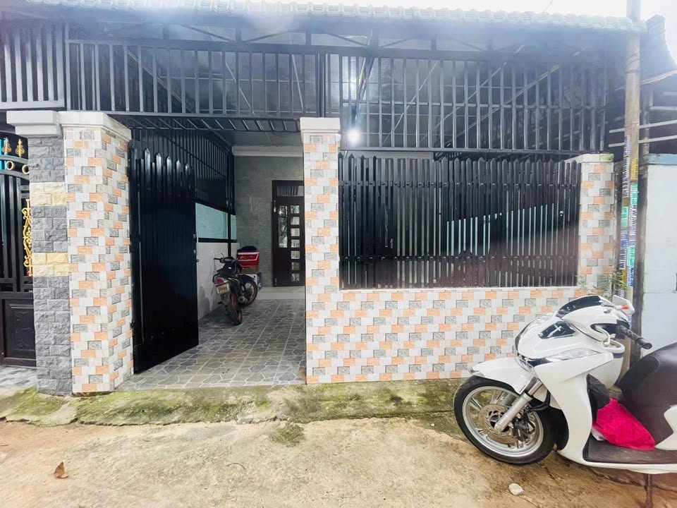 Nhà cấp 4 Phạm Thị Ngư, Phan Thiết 110m² giá 1.6 tỷ - Dọn vào ở ngay!