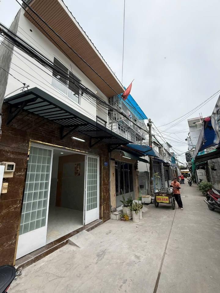 Nhà phố Bình Hưng 32m² giá 1.98 tỷ - Thiết kế đẹp, chính chủ!