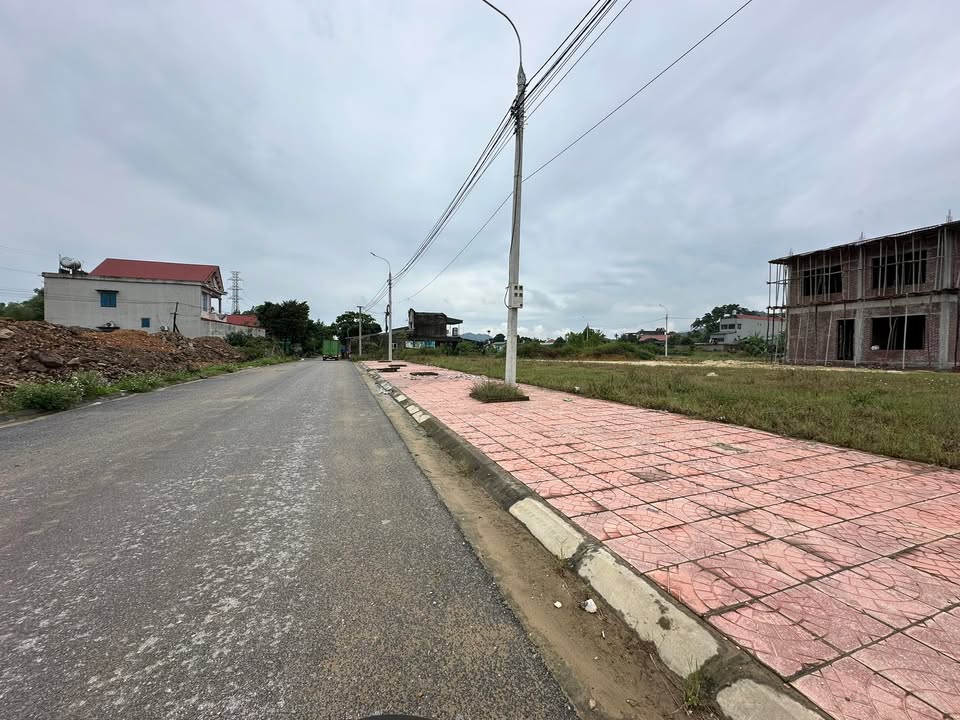 Đất nền Tái định cư Kim Phú Tuyên Quang 200m² giá 3.15 tỷ - Vị trí đắc địa gần trung tâm!