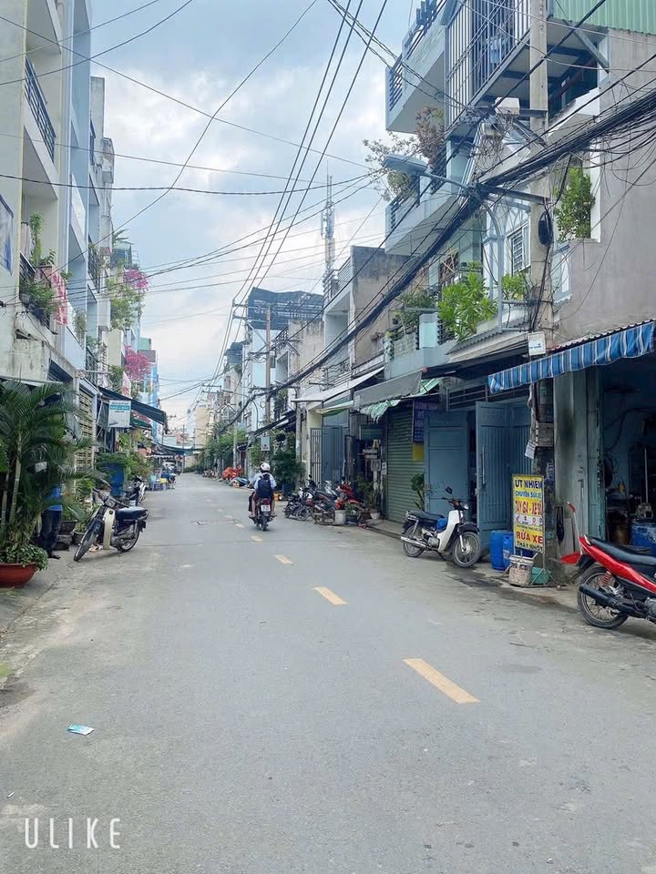 Nhà mặt tiền đường Số 11, Bình Hưng Hoà, 62m² giá 5.9 tỷ - Vị trí đẹp, tiện kinh doanh!