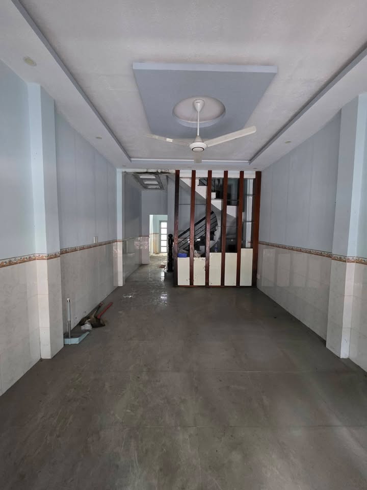 Nhà riêng An Lạc Bình Tân 60m² giá 8.2 tỷ - Sổ hồng chính chủ, thiết kế hiện đại!