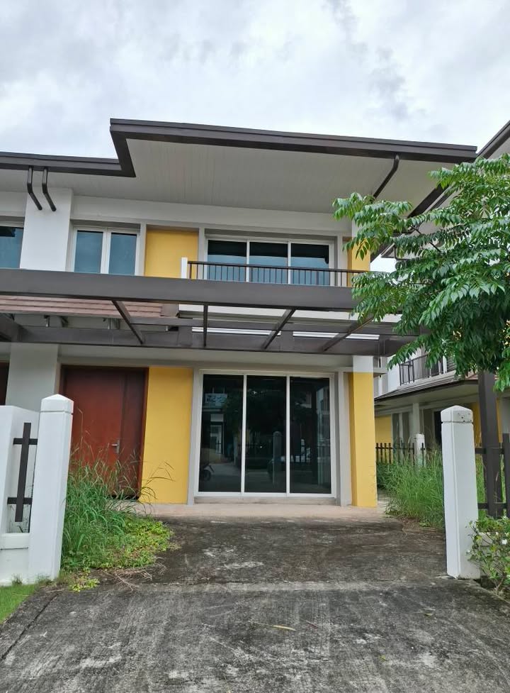 Biệt thự Thung Lũng Ước Mơ Bến Cát 250m² giá 5 tỷ - Thiết kế hiện đại, view thoáng mát!