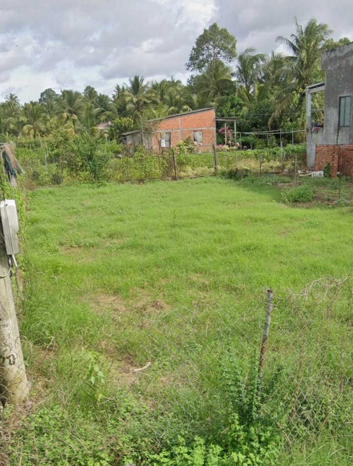 Đất nền đường Huyện DH34, Chợ Lách 235m² giá 1.4 tỷ - Vị trí đẹp, kinh doanh thuận lợi!