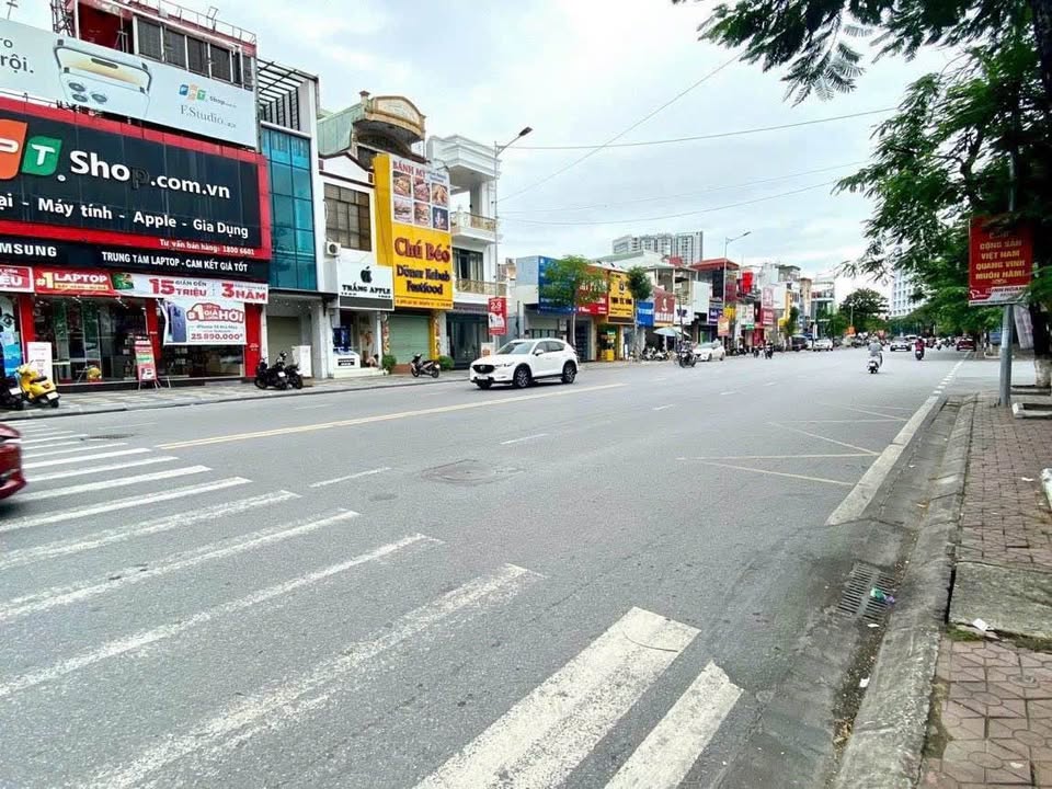 FrontHouse mặt tiền đường Lạch Tray 75m² giá 23 tỷ - Đầu tư sinh lời ngay!