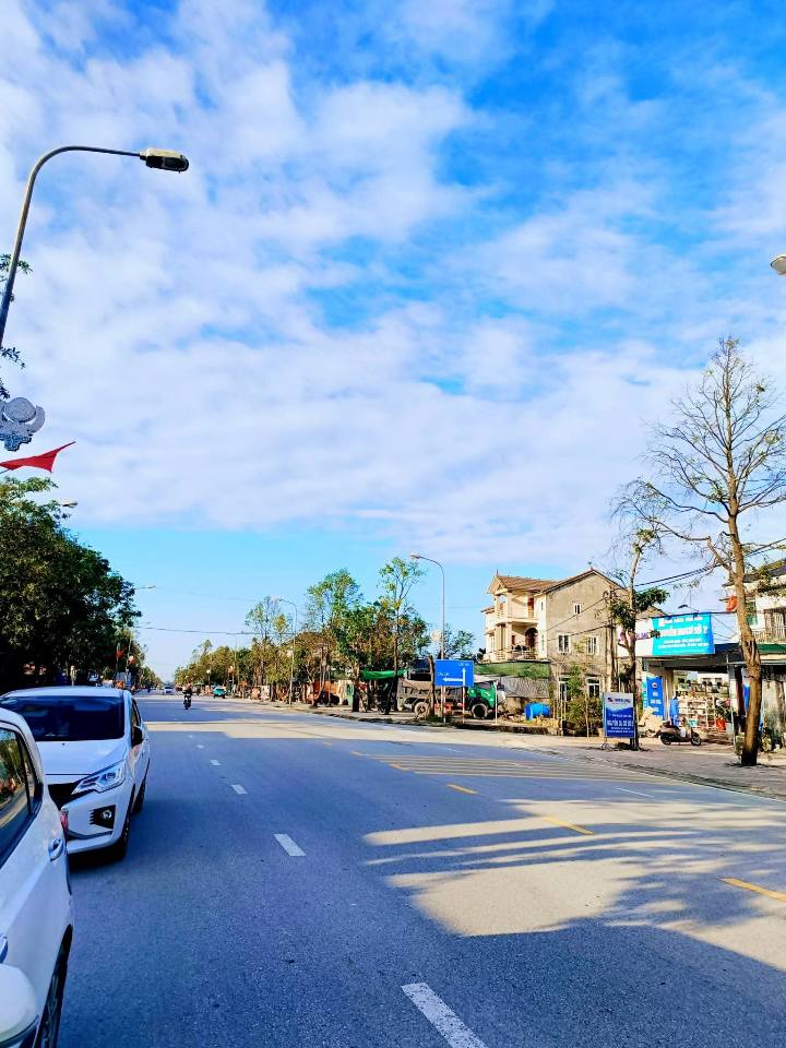 Đất mặt đường Quang Trung Vinh 180m² giá 6 tỷ - Cơ hội đầu tư tuyệt vời!